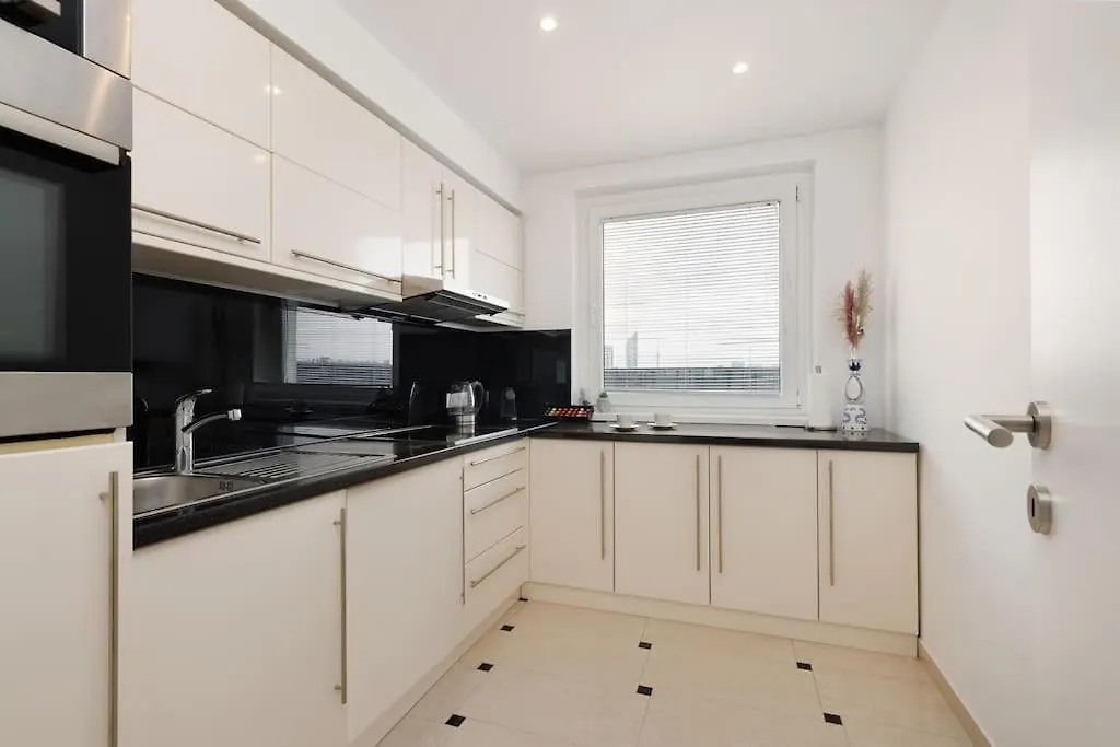 Exclusive 2-Bedroom Loft With Scenic Rooftop Views Vienna 0*,