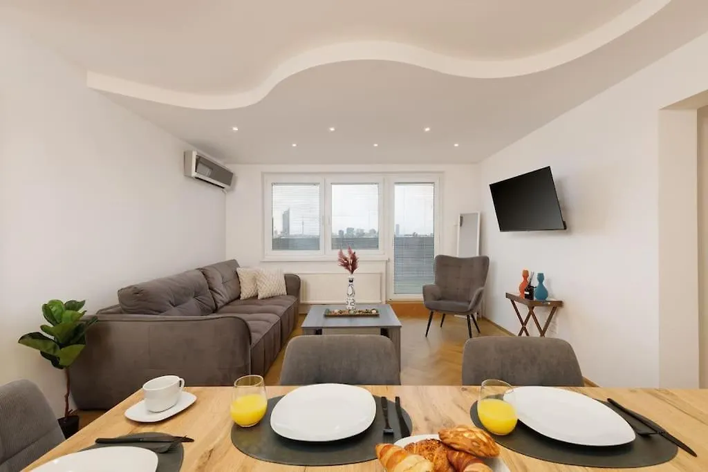 Apartment Exclusive 2-Bedroom Loft With Scenic Rooftop Views Vienna
